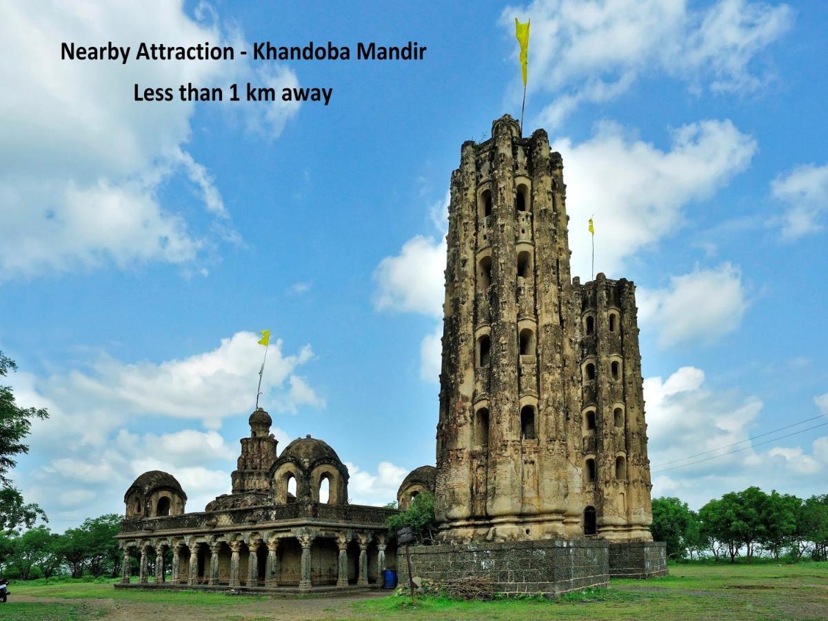 Oyo 22964 Kundan Lawns Hotel Shirdi Esterno foto